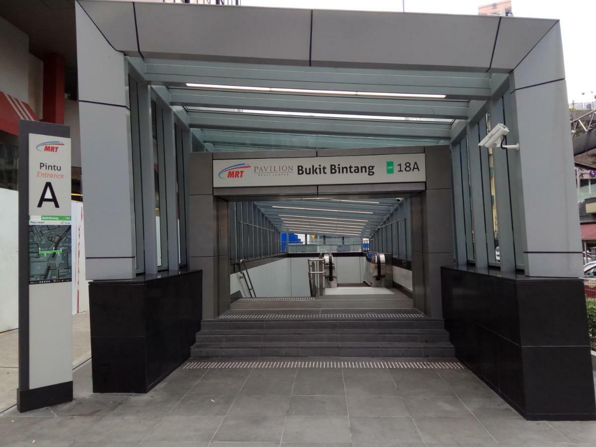Perfect Location@ Heart Of Kl City Centre Next To Metro Mrt Kuala Lumpur Exterior photo